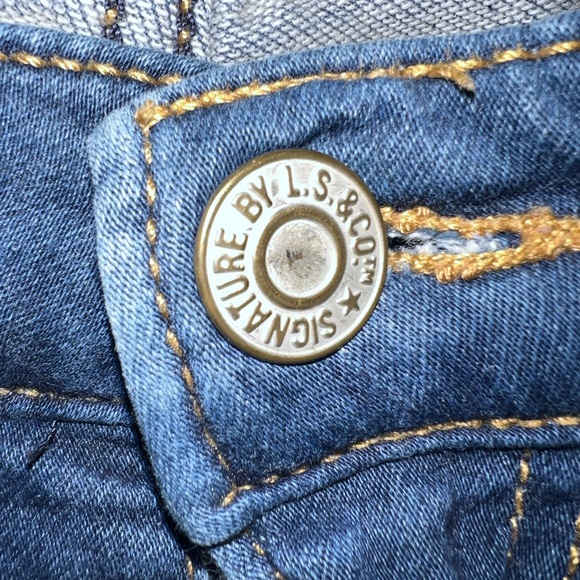 Levi's Blue Flare Wide Leg Jeans Retro Charm - Picture 3 of 7